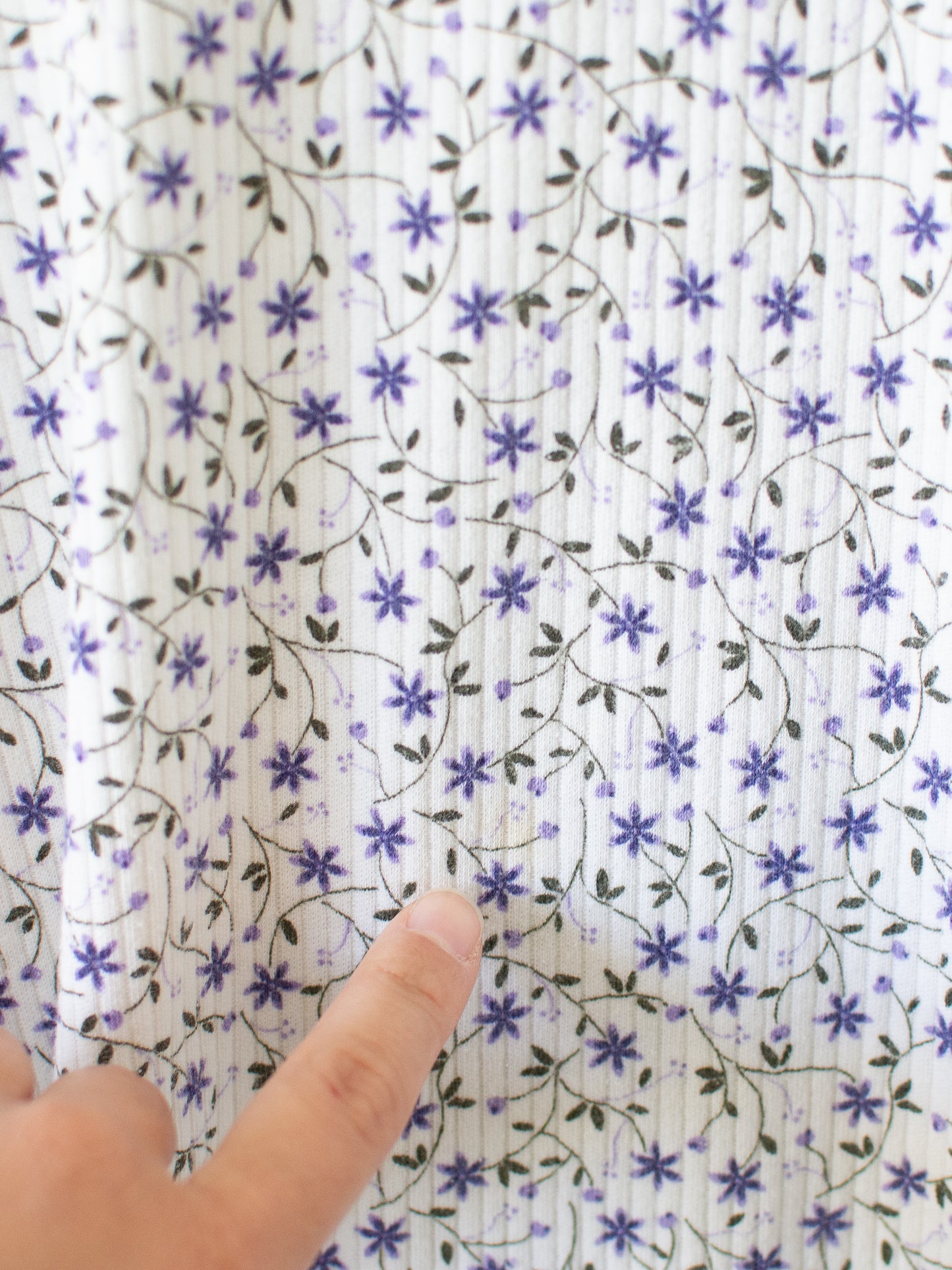 L/XL Floral Turtleneck