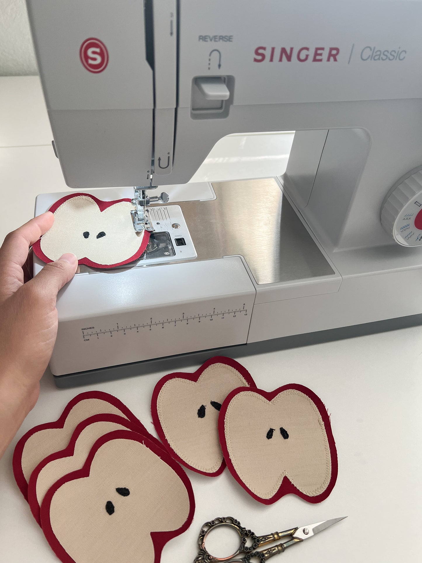 Reworked XL Apple Appliqué Van Heusen Top