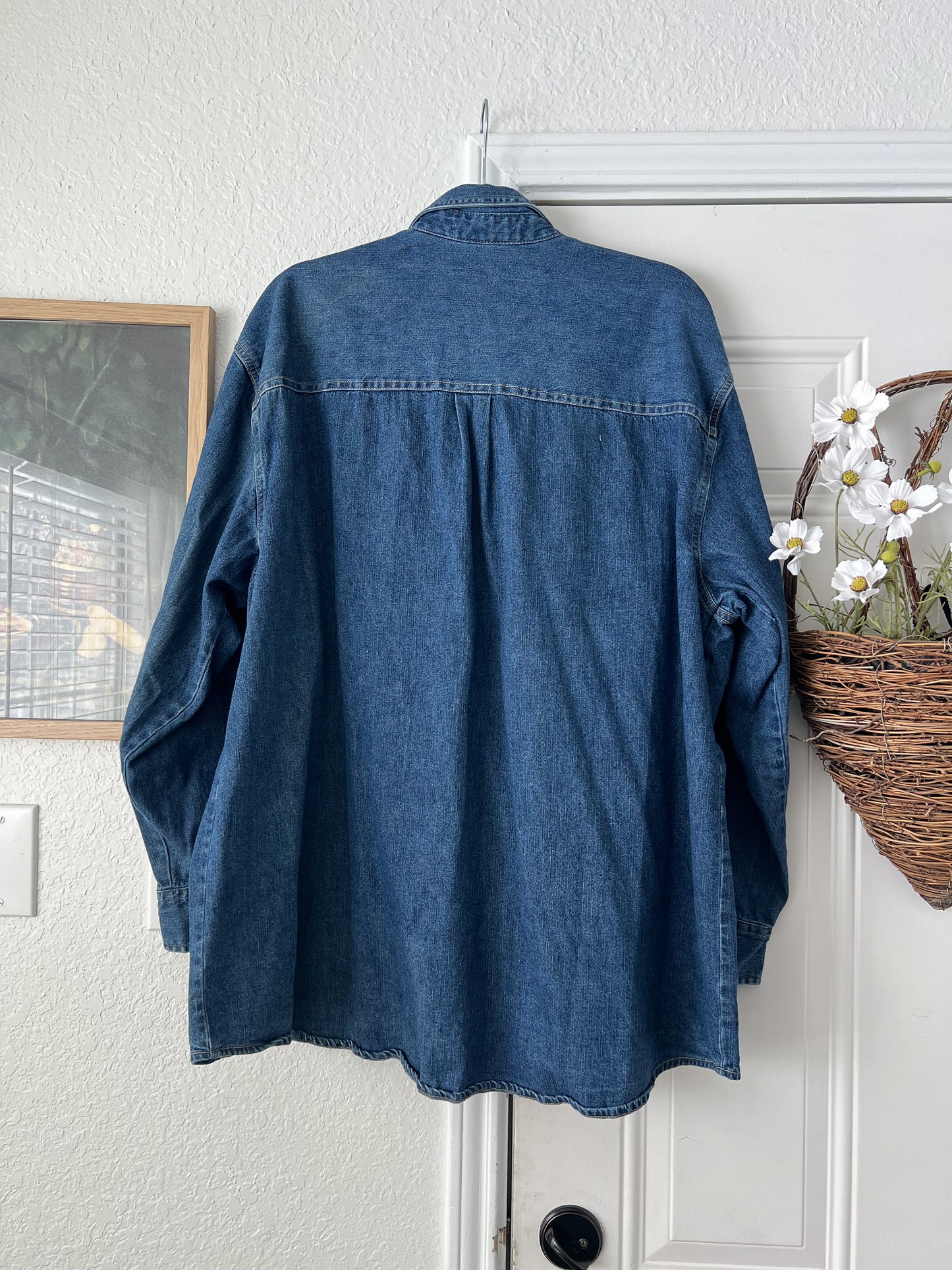 Reworked 2X-3X Bill Blass Tulip Appliqué Button Up