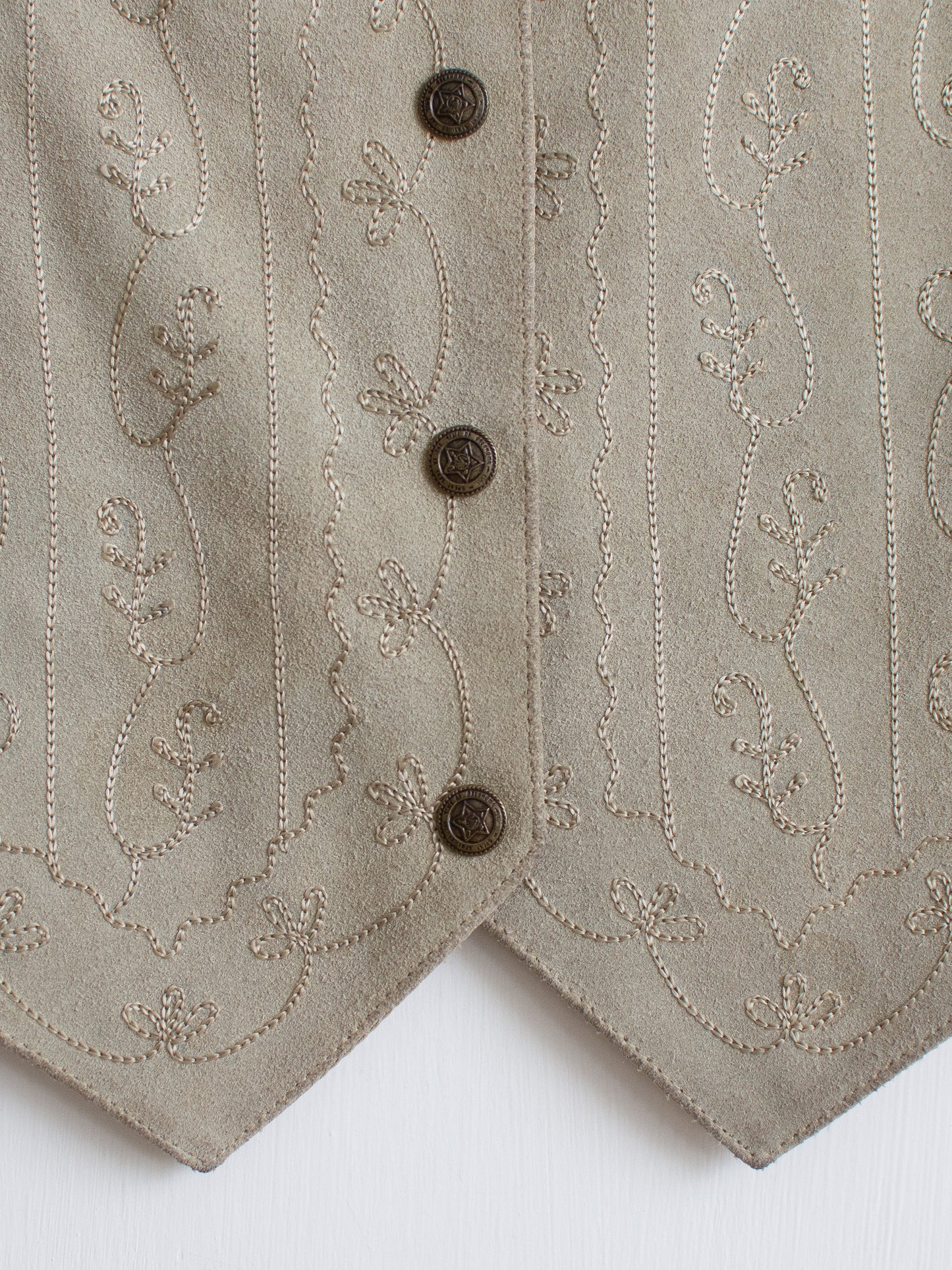 Medium Agapo Collection Vest