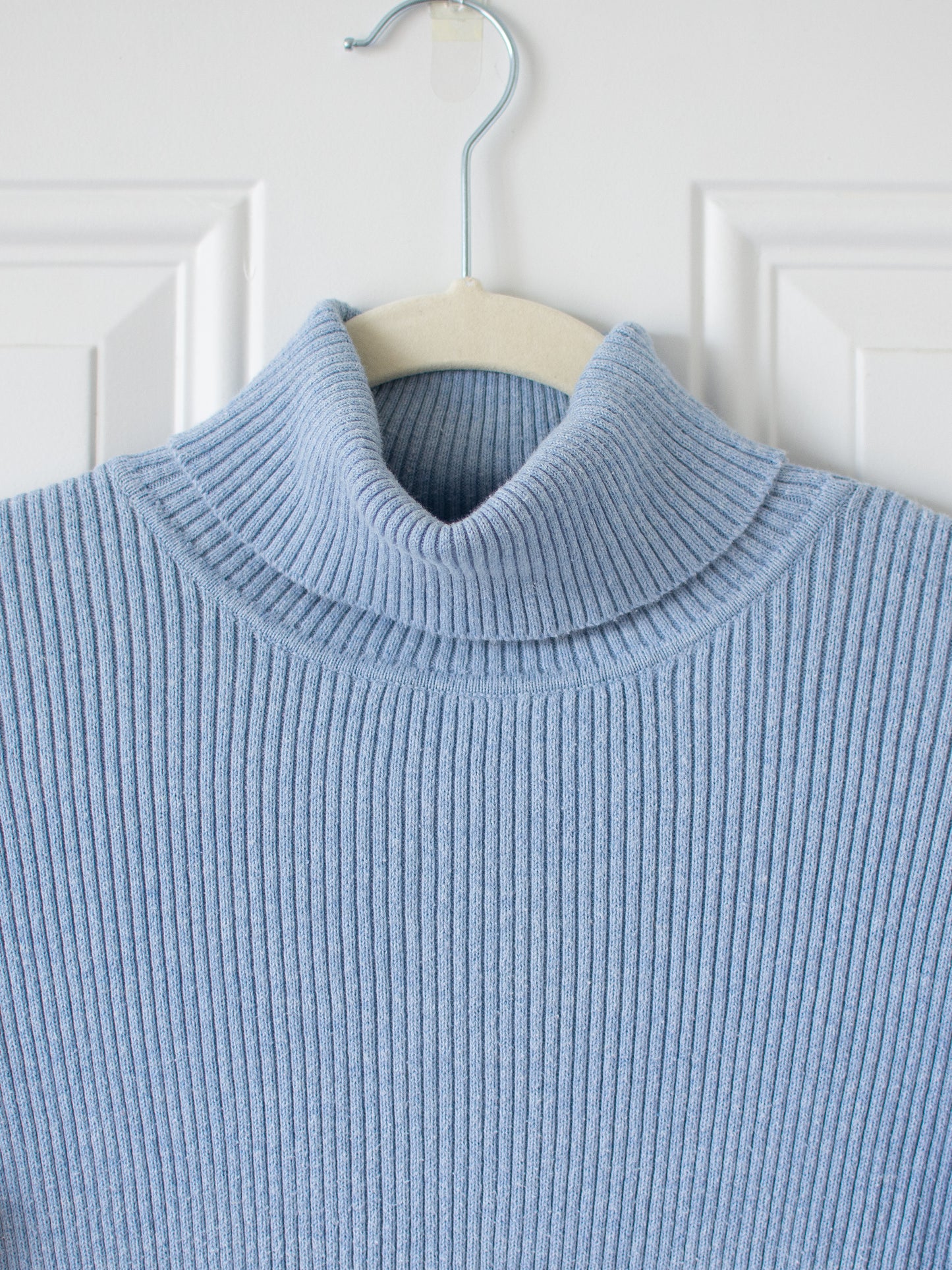 Small Faded Glory Turtle Neck Top
