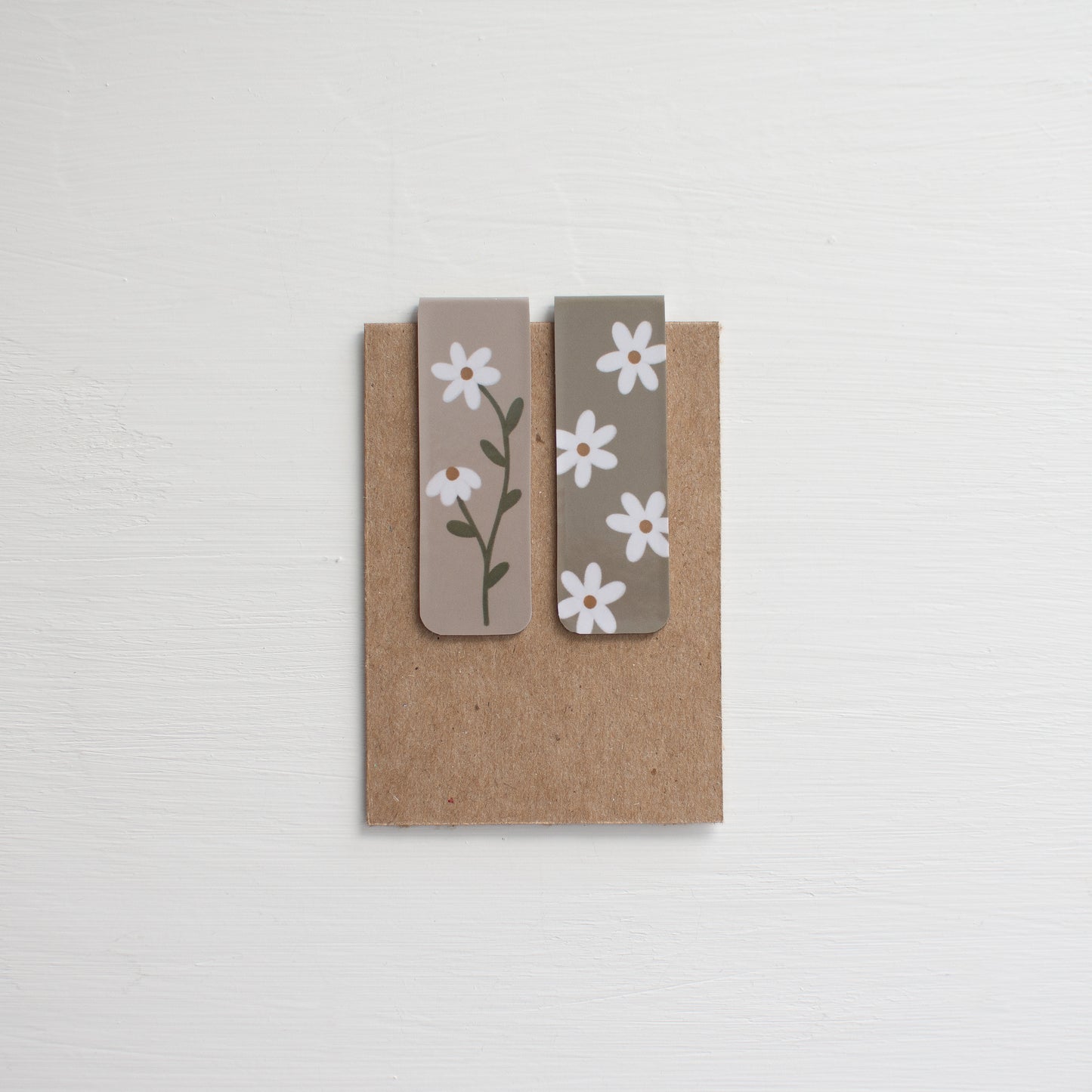 Daisies Taupe Magnetic Bookmarks Set of 2