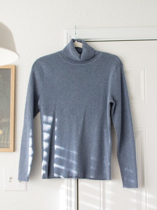 Large Liz Claiborne Turtle Neck