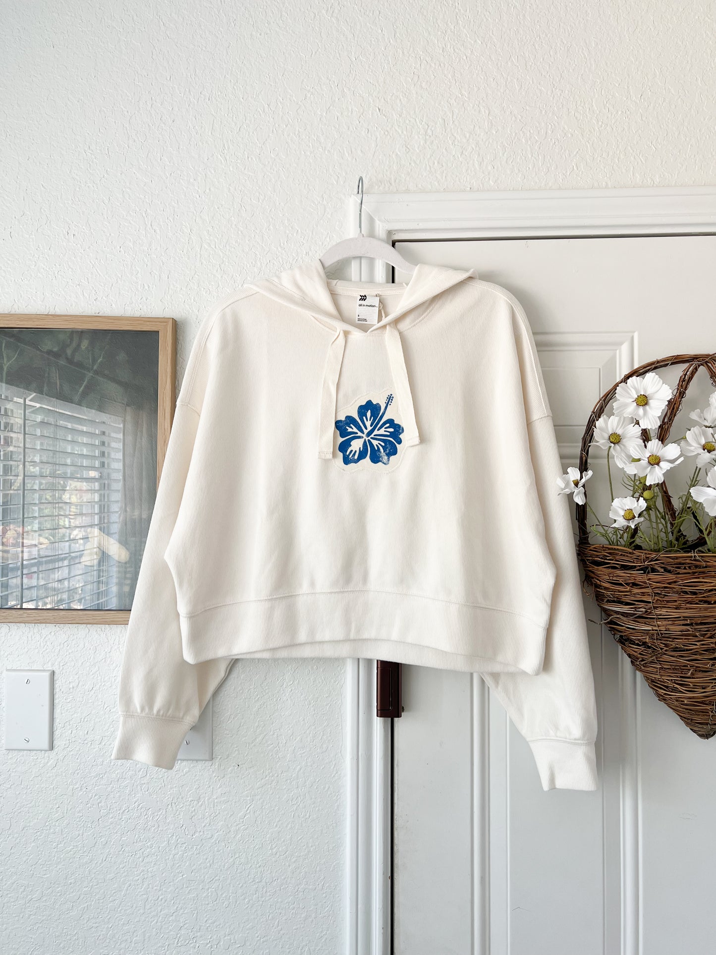 Reworked Small Lino Print Hibiscus Appliqué All in Motion Hoodie