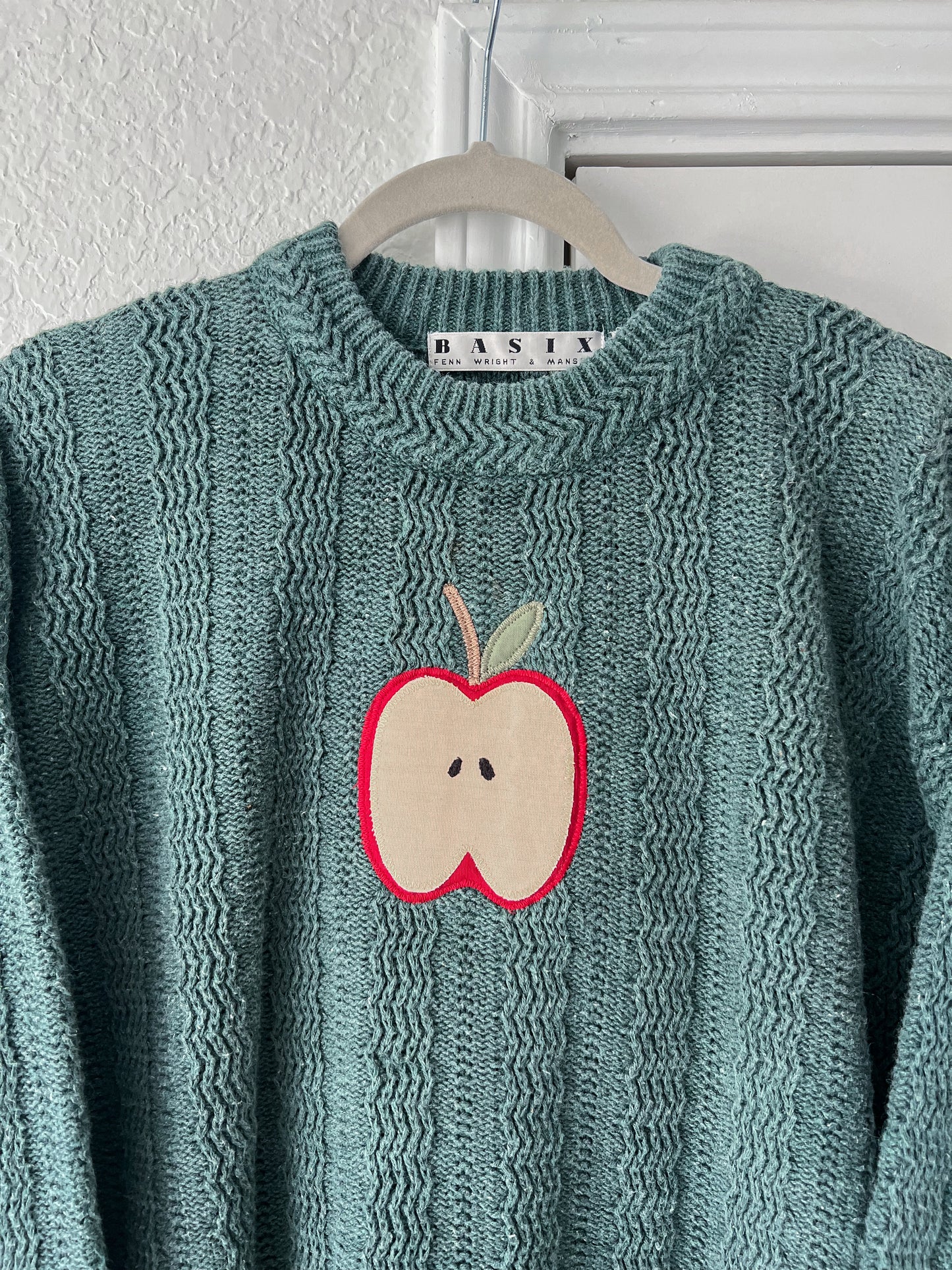 Reworked Large Basix Apple Appliqué Sweater