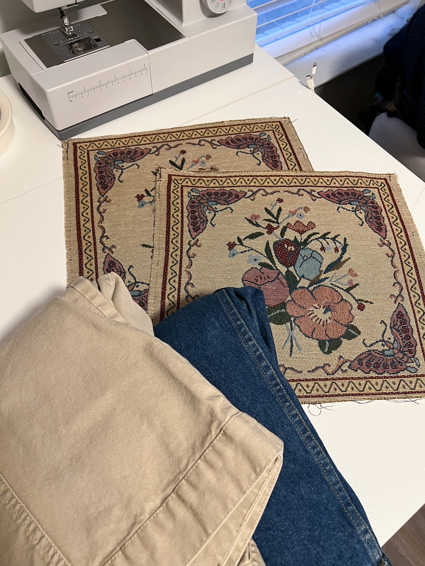 Reworked XL-2XL Vicki Wayne’s Tapestry Appliqué Denim Jacket