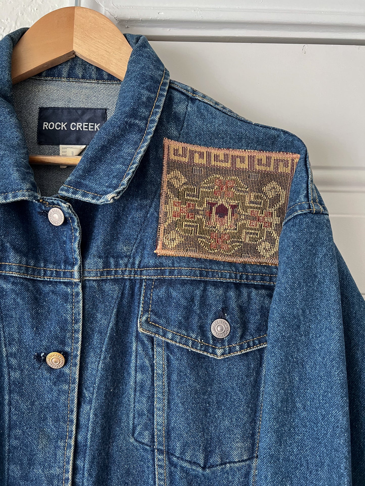 Reworked Large-2XL Rock Creek Tapestry Appliqué Denim Jacket