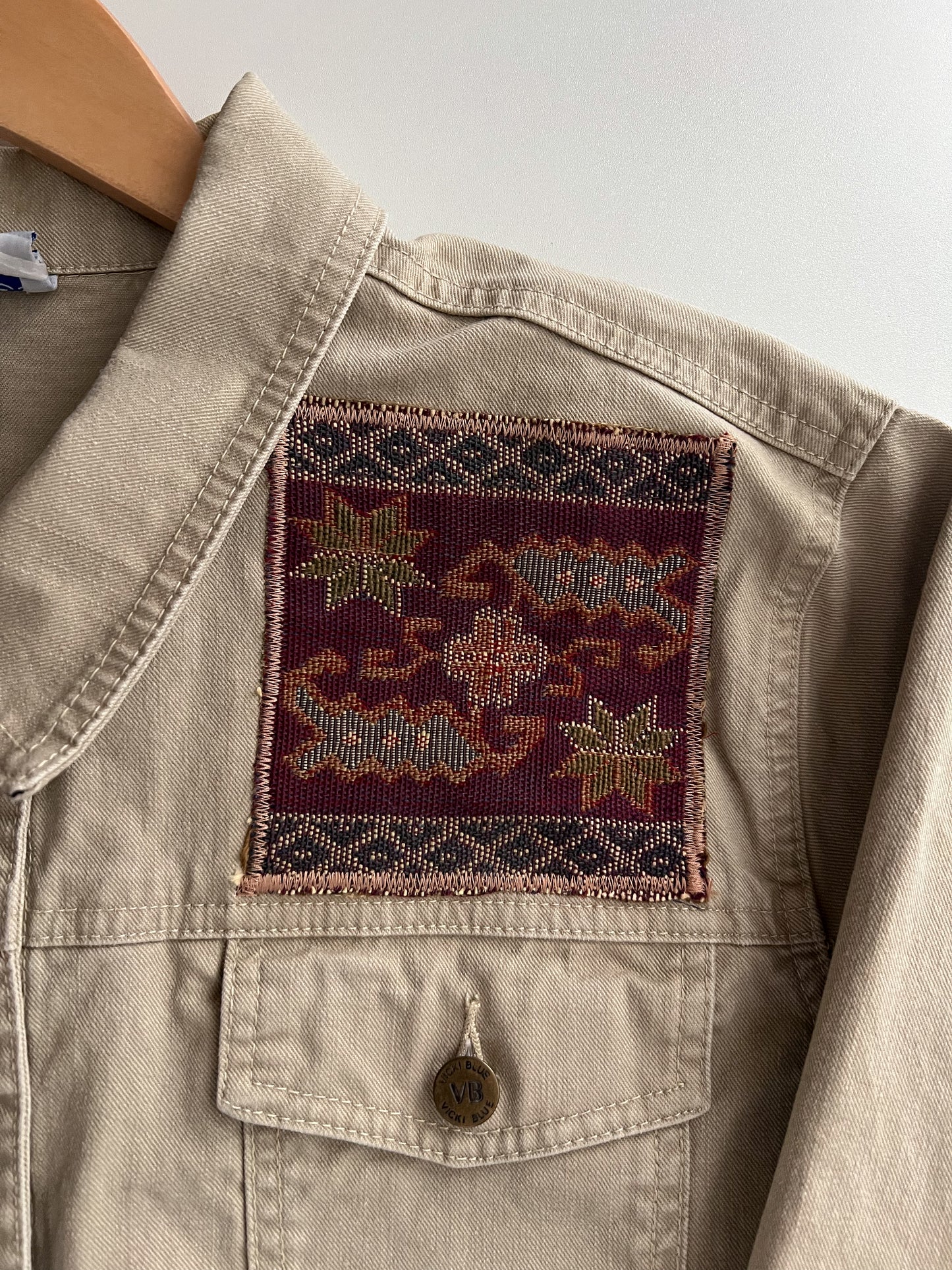Reworked XL-2XL Vicki Wayne’s Tapestry Appliqué Denim Jacket