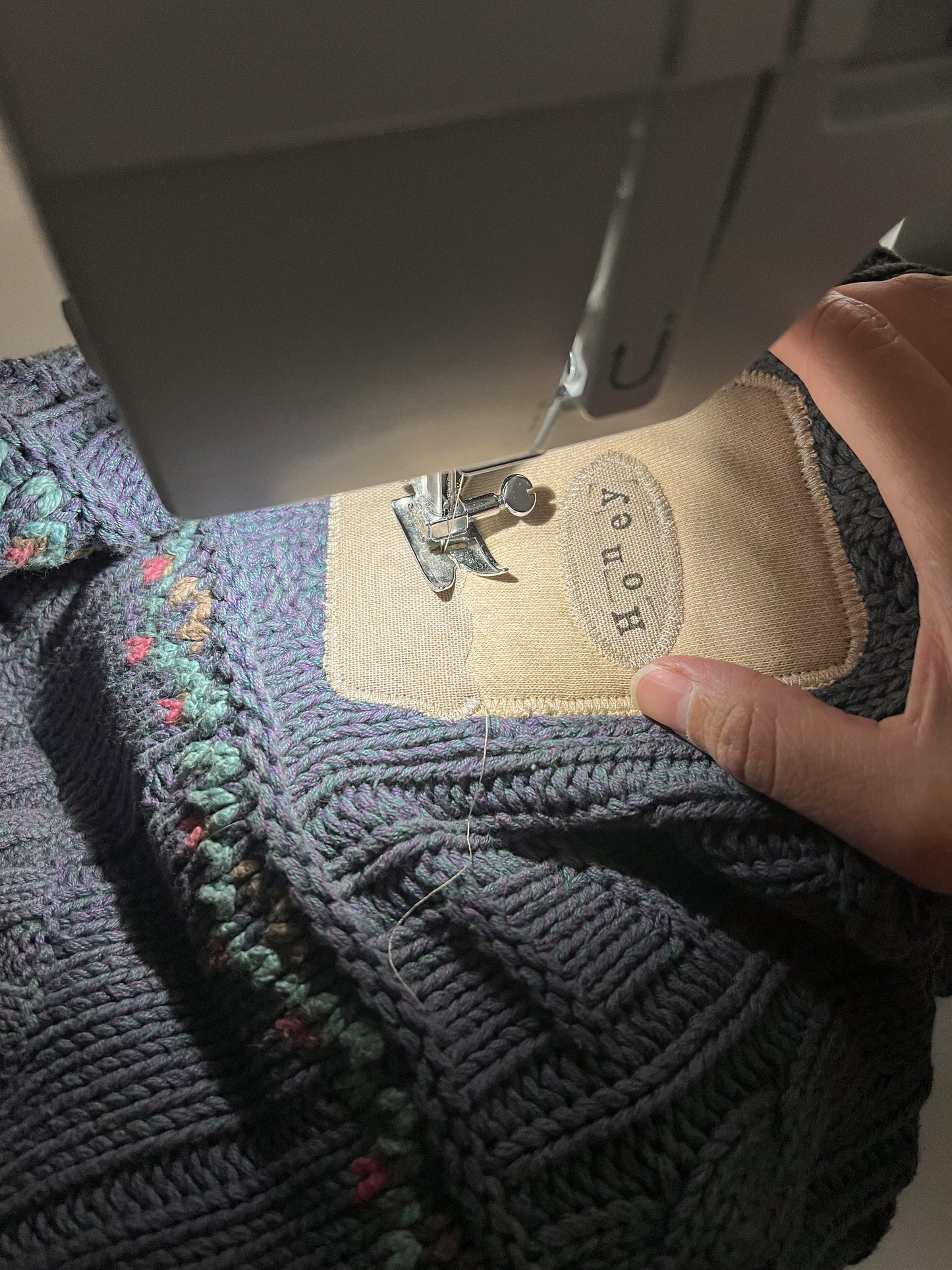 Medium Reworked Liz Wear Honey Jar Appliqué Sweater